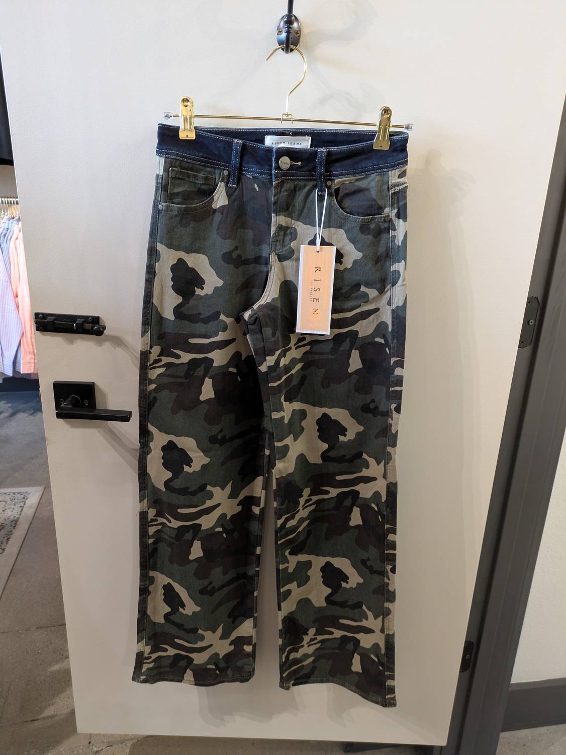 Risen - Slouchy Straight Jeans