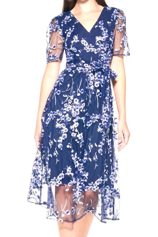 Kensie - Embroidery Mesh Midi Dress