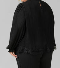 Mat Fashion - Pleated Lace Trim Blouse