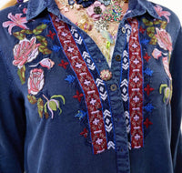 Aratta - Crafted Embroidered Button-down Shirt