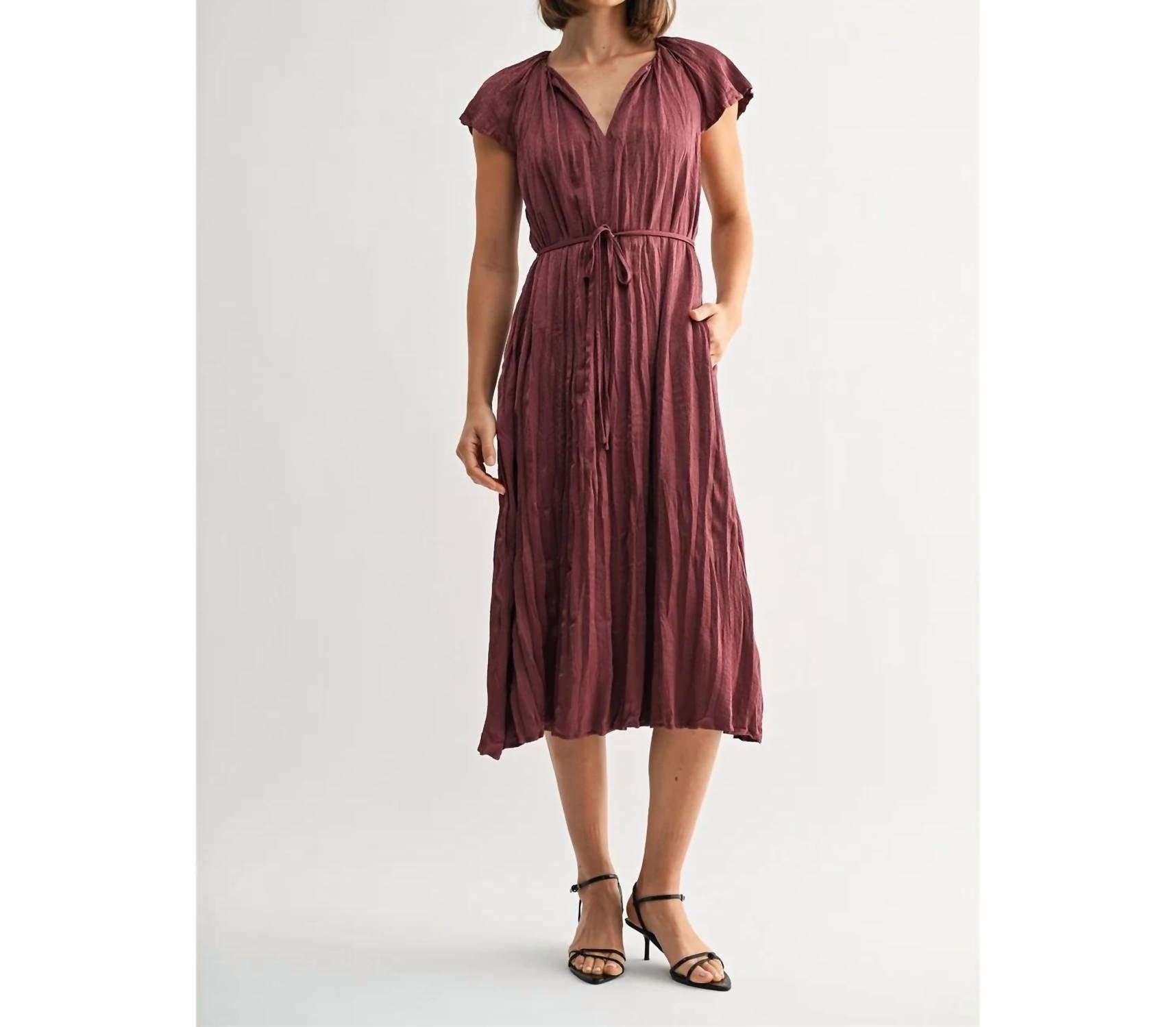 Fun 2 Fun - Laureen Crinkle Dress