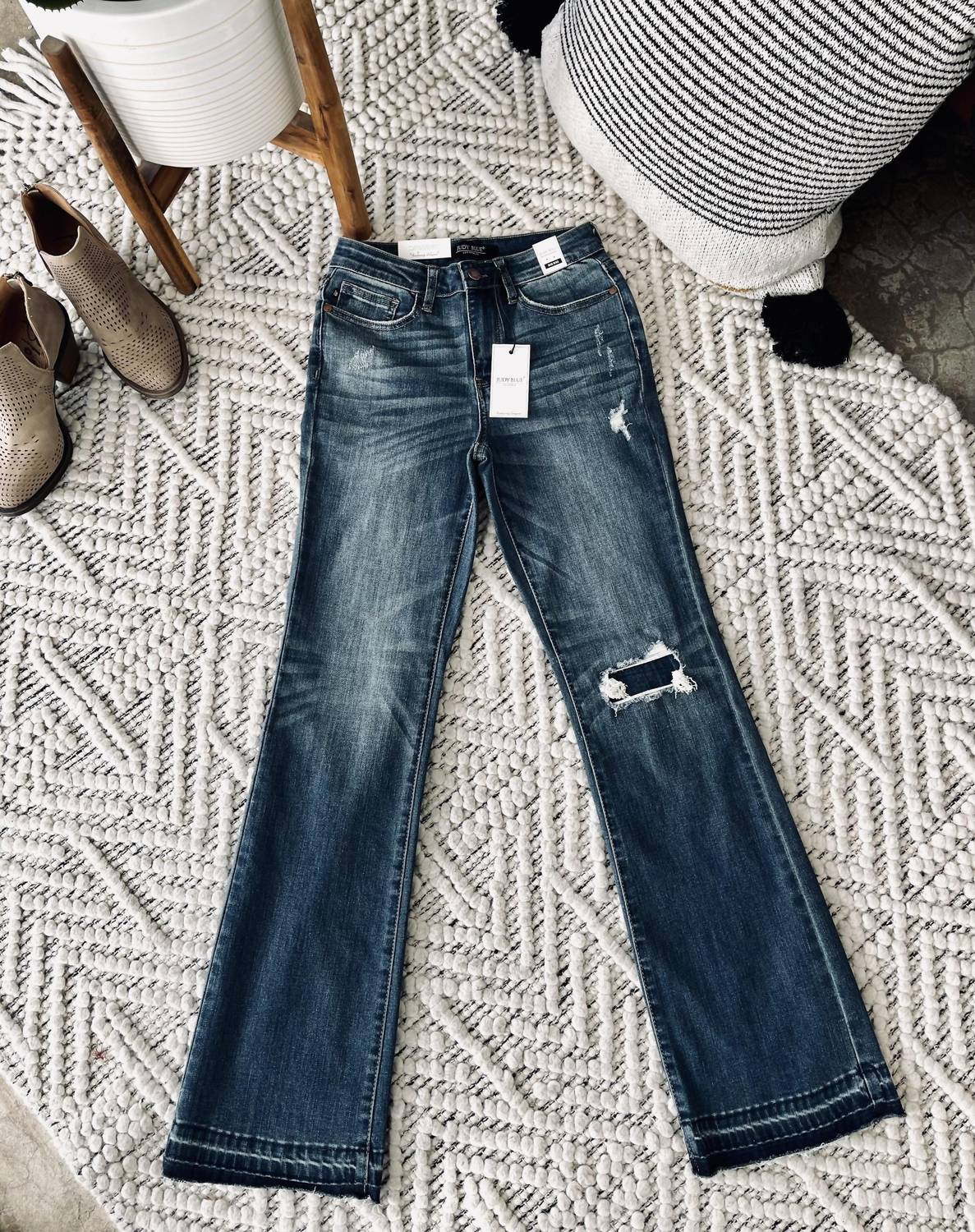 Judy Blue - Catch You On The Fly Bootcut Jeans