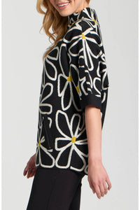 Apny - Whimsical Floral Sweater