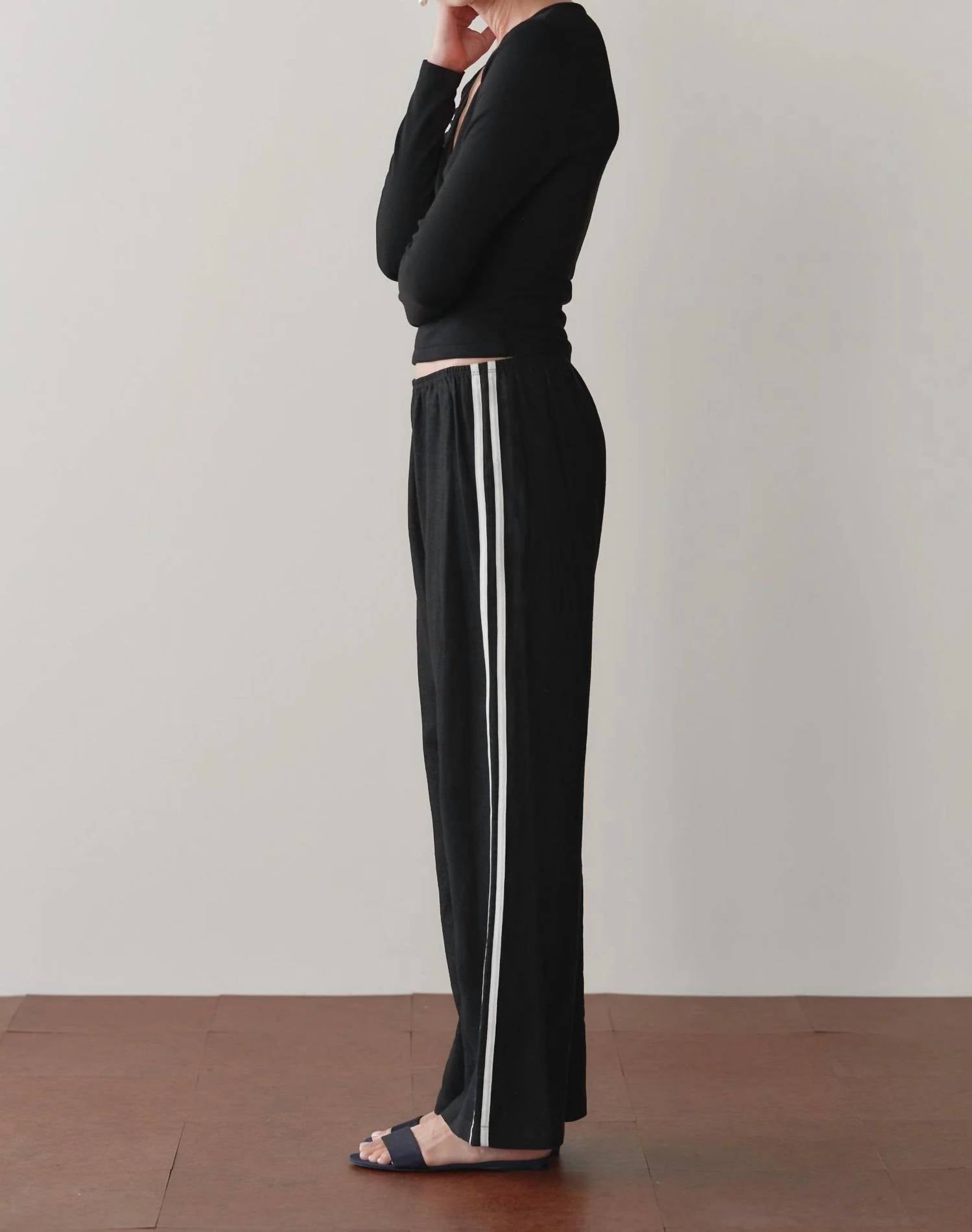 Donni. - Linen Crop Racer Pant