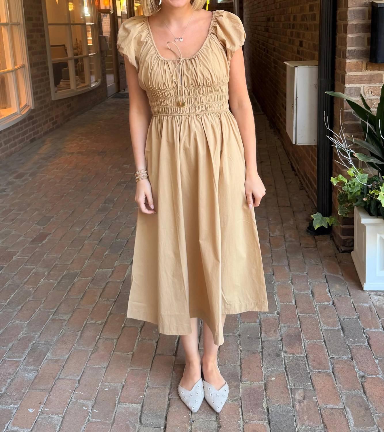 Strawberry Paris - Marilyn Field Midi Dress