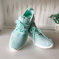 Very G - Women's Liliana Sneaker