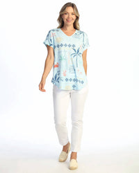 Jess & Jane - Women's Crinkle V Neck Top