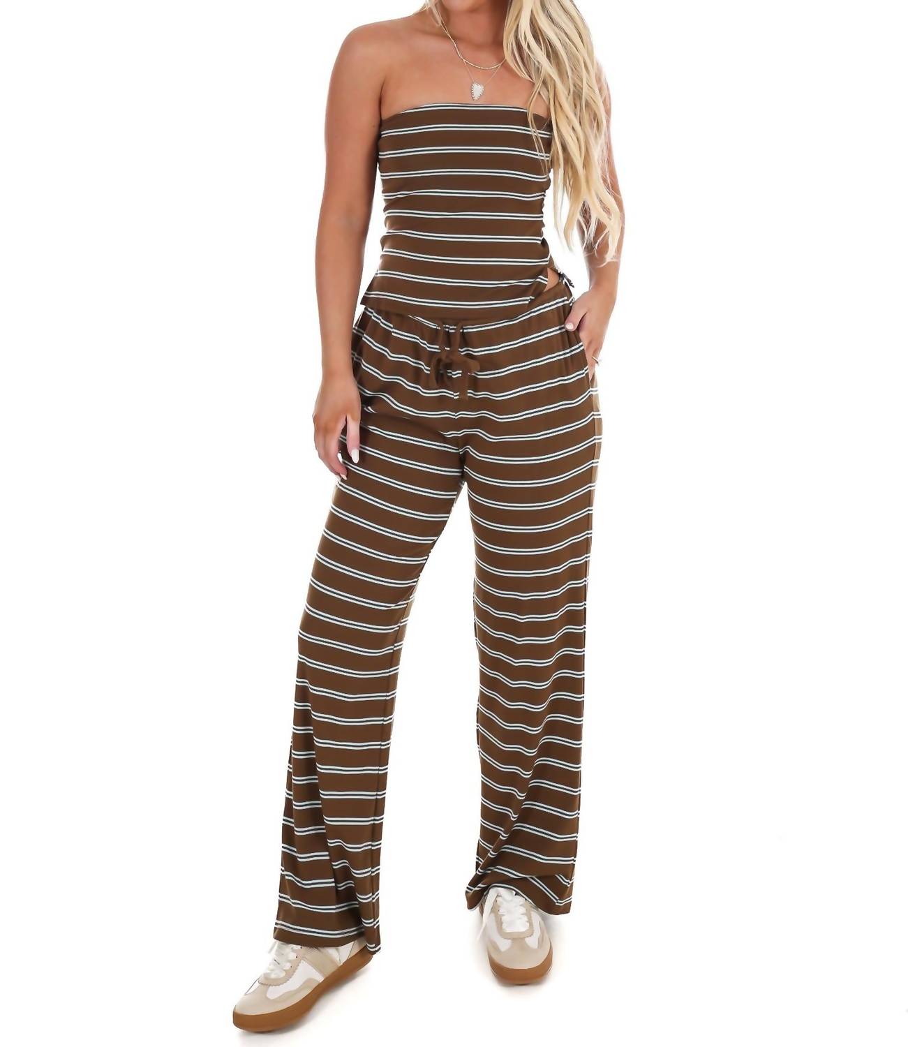 Le Lis - Along The Lines Stripe Two Piece Set
