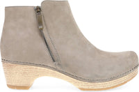 Dansko - Women's Lizanne Boots