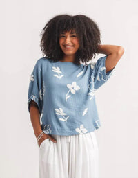 Papillon - Gauge Short Sleeve Top With Embroidery