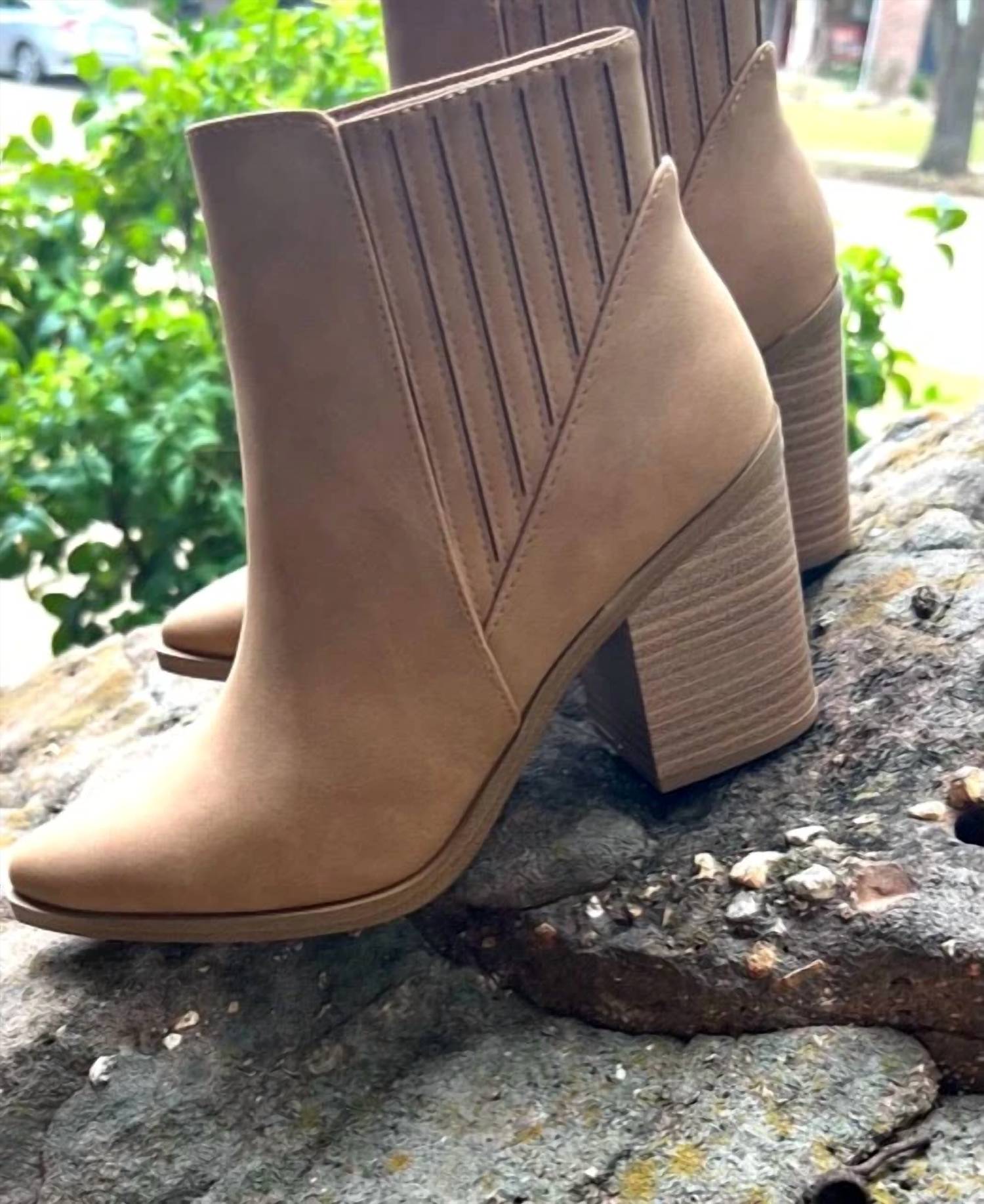 Soda - Women's Duvet Boots