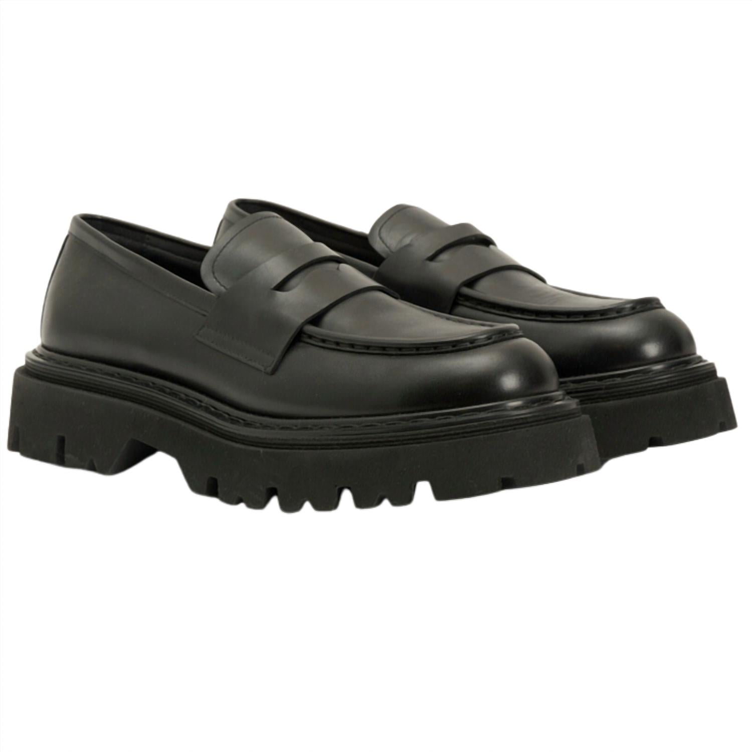 CLOSED Women's Round Toe Low Chunky Heel Loafer in black - women's flats - alternate view