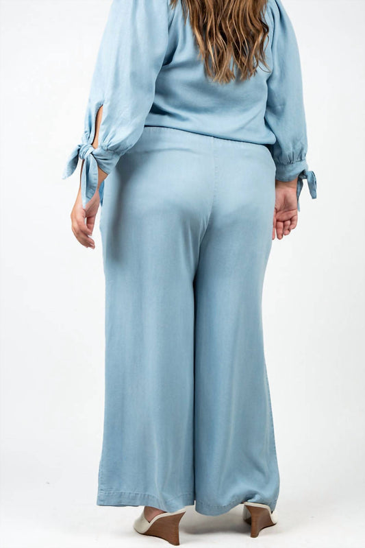 Karen Kane - Cropped Pant
