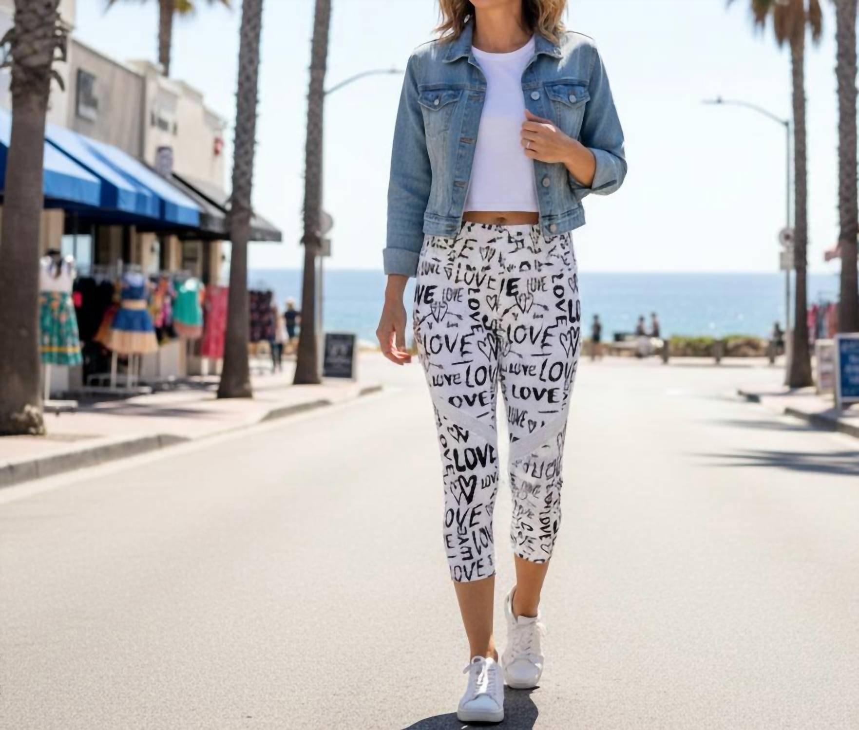 BBrazil Clothing Love Capri Leggings in white - women's pants - view 4