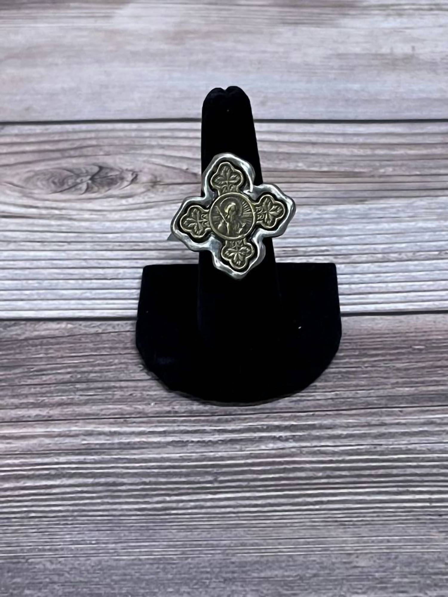 Bella Rose - Cross Handmade Ring