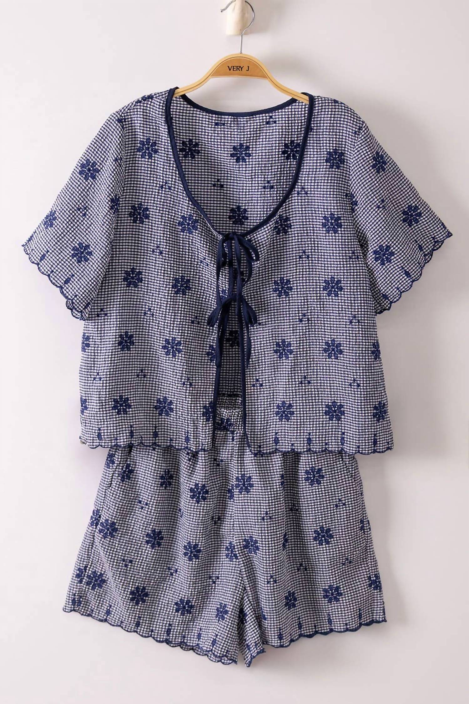 Very J - Women's Womfloral Embroidery Woven Top And Shorts Set