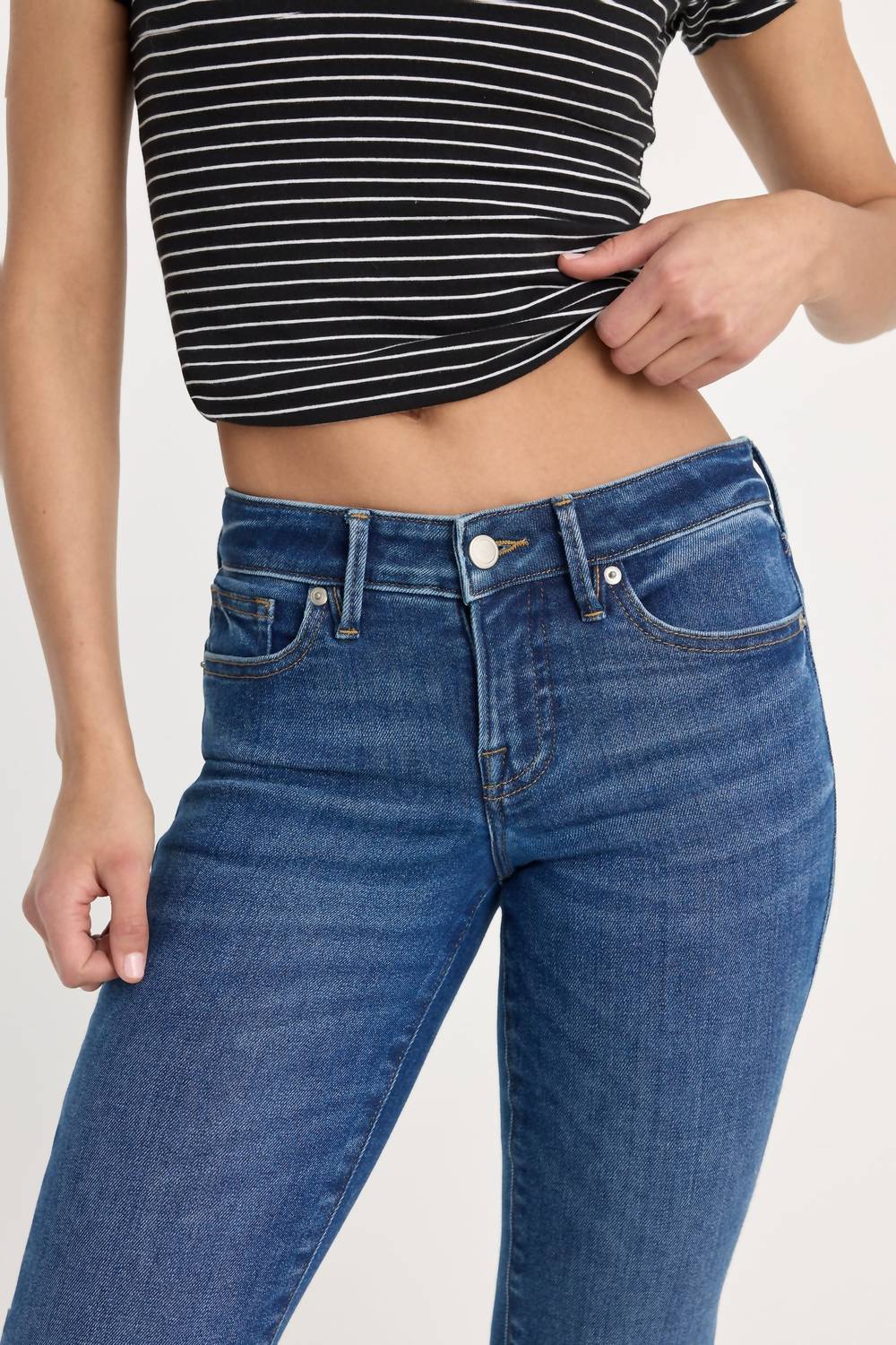 Good American - Good Low Rise Slim Bootcut Jeans