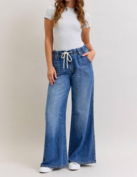 Judy Blue - Palazzo Featherweight Jeans