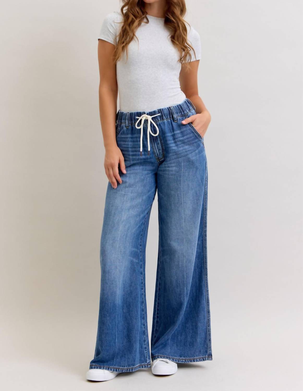 Judy Blue - Palazzo Featherweight Jeans