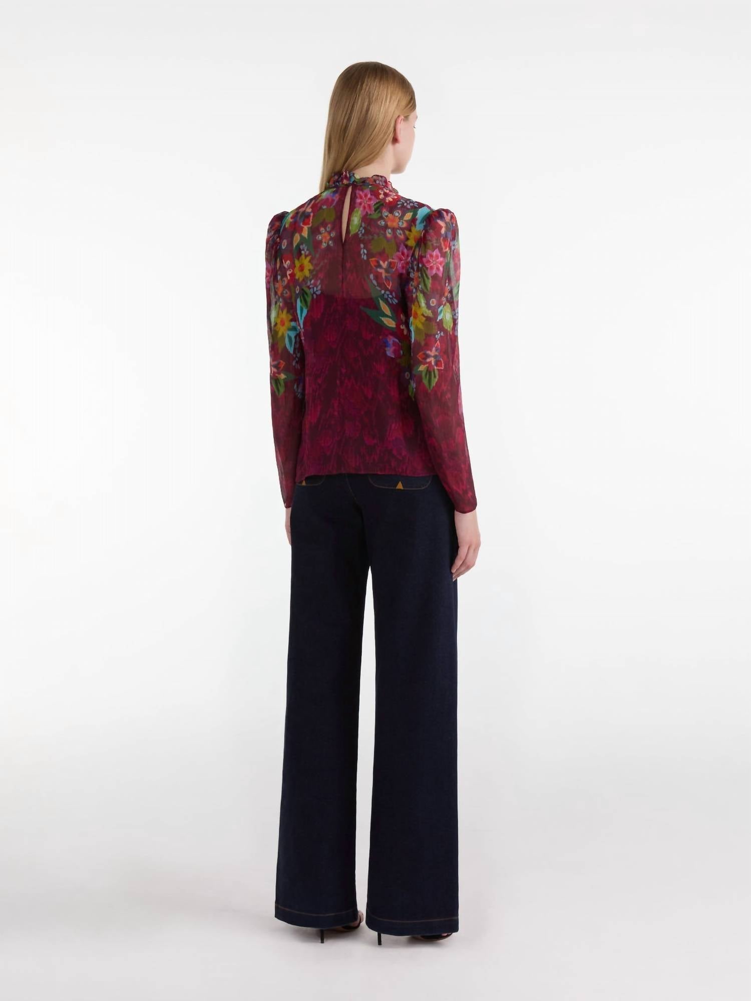 SALONI Mel-b Top in astilbe bouquet 1 - women's blouse - detail view