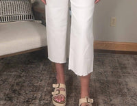 Ee:Some - Crop Wide Leg Pants