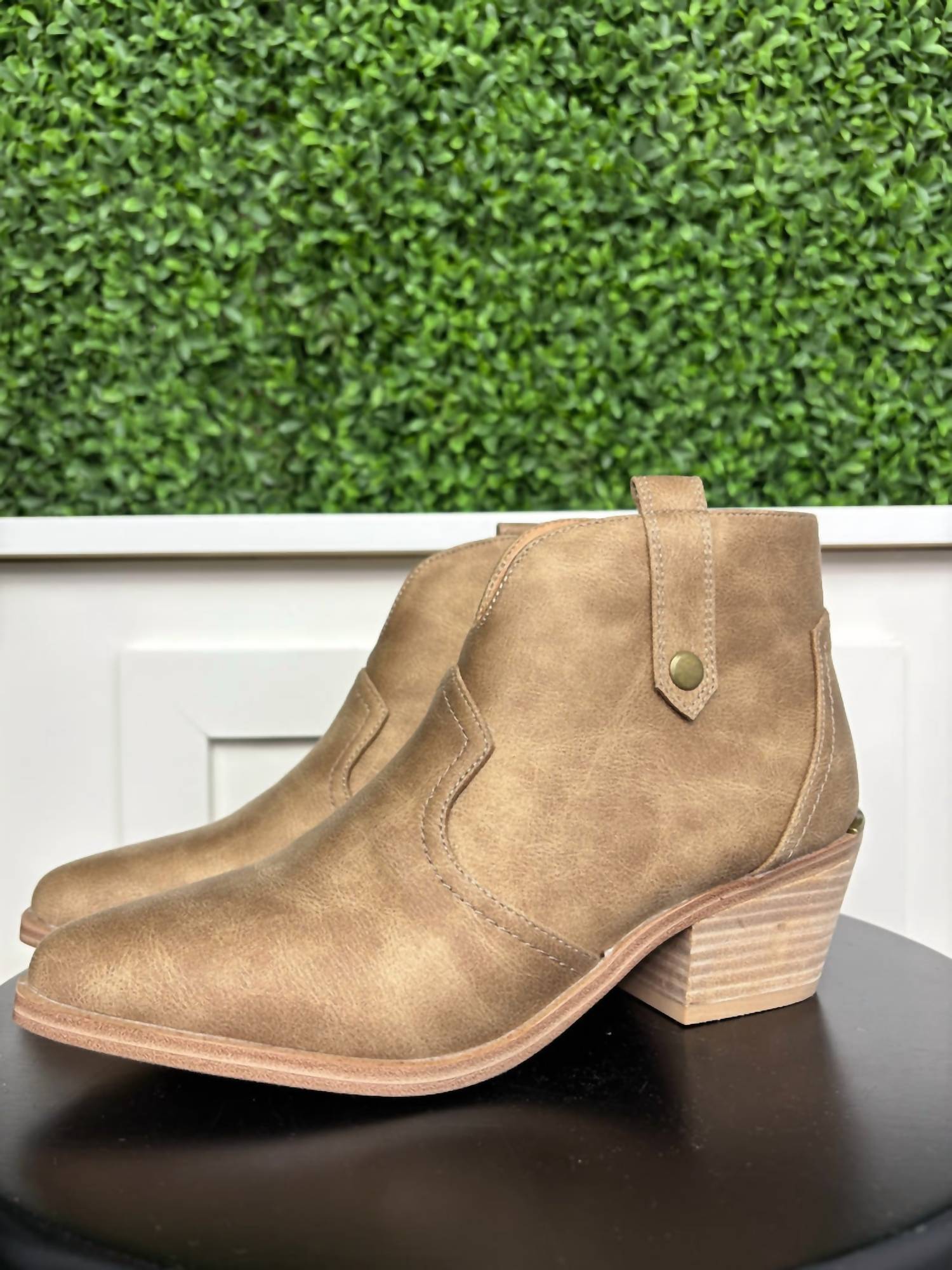 Corkys Footwear - Women's Closing Time Ankle Boots