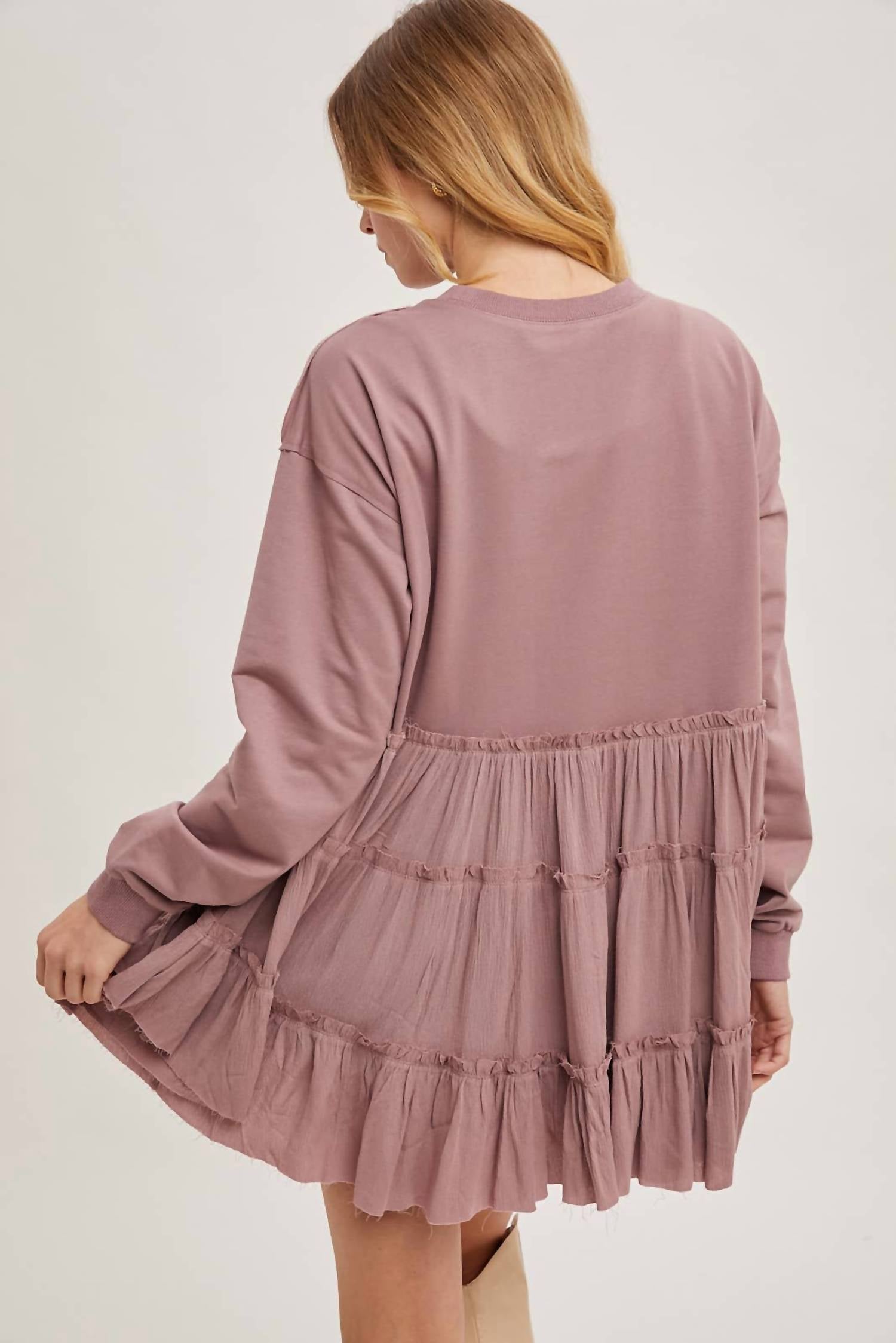 Bluivy - Women's Tiered Ruffle Hem Sweatshirt