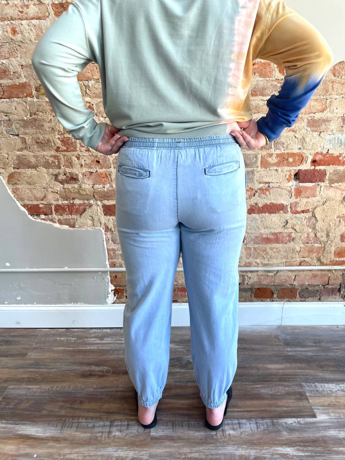 Elan - Amber Relaxed Fit Jogger