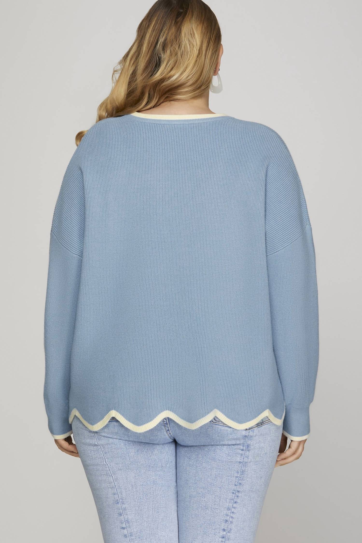 She + Sky - LONG SLEEVE SCALLOP HEM SWEATER