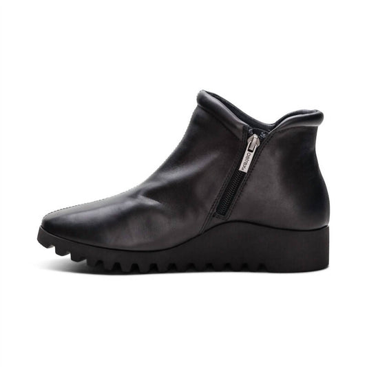 Aetrex - Women's Zoey Slip-on Boots