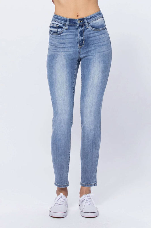 Judy Blue - Hi Rise Relaxed Fit Jeans