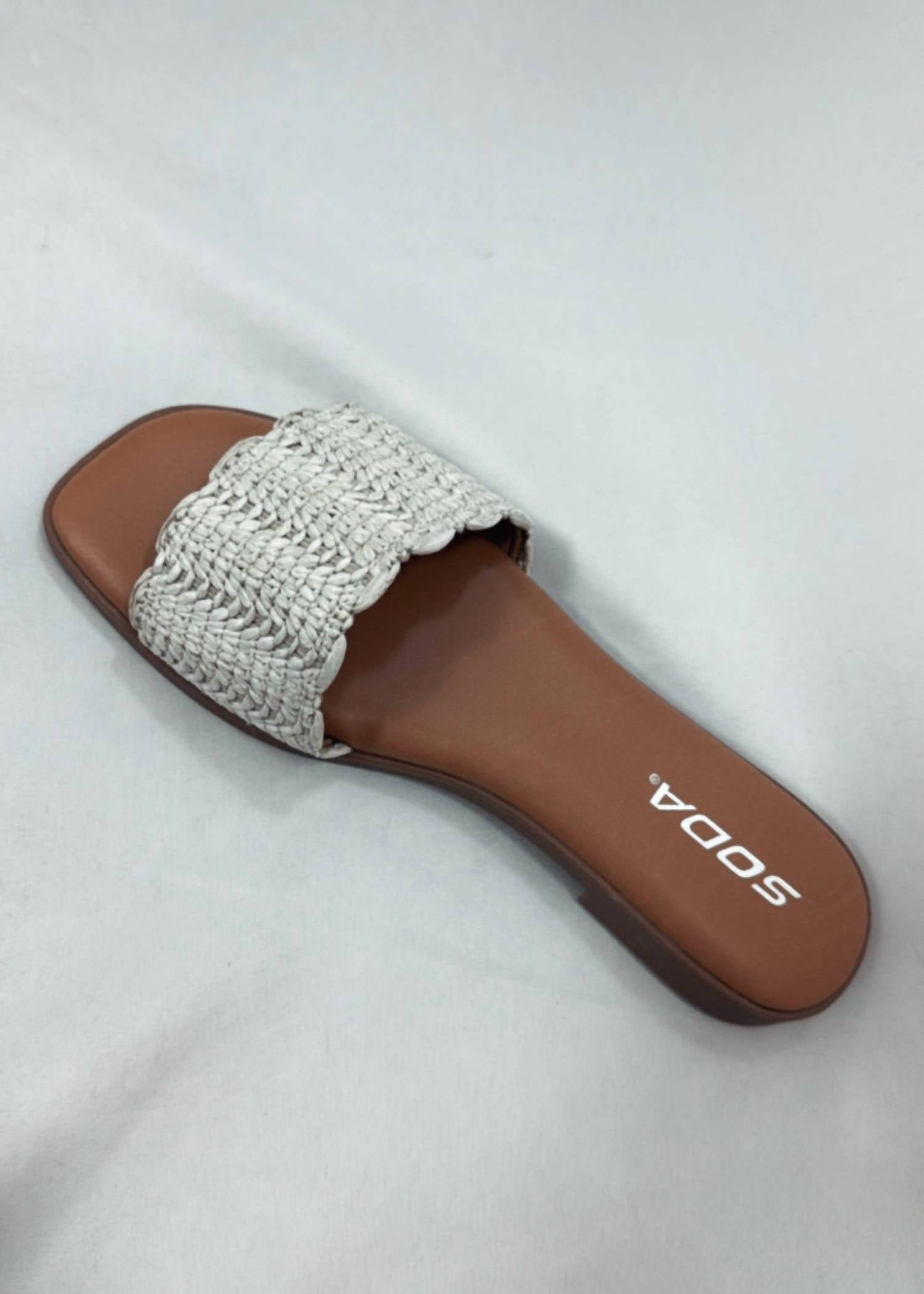 Fortune Dynamic - Women's Walk Me To The Beach Sandal