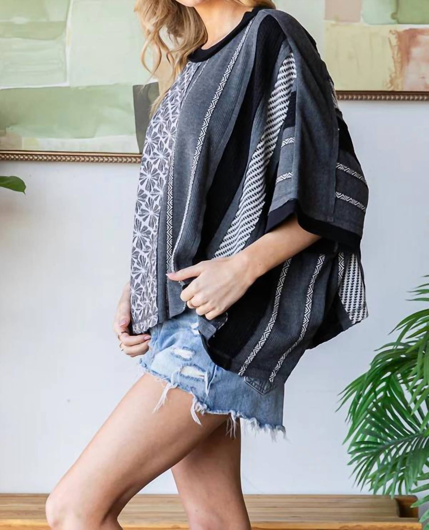 Oli & Hali - Overszied Striped Shirt