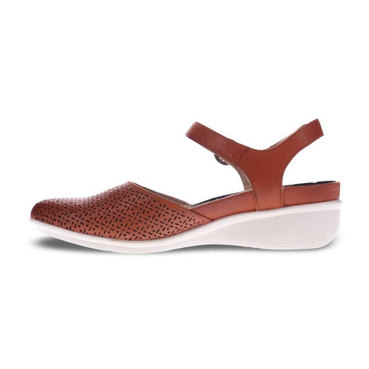 Revere - Women's Calabria Mary-jane Shoes