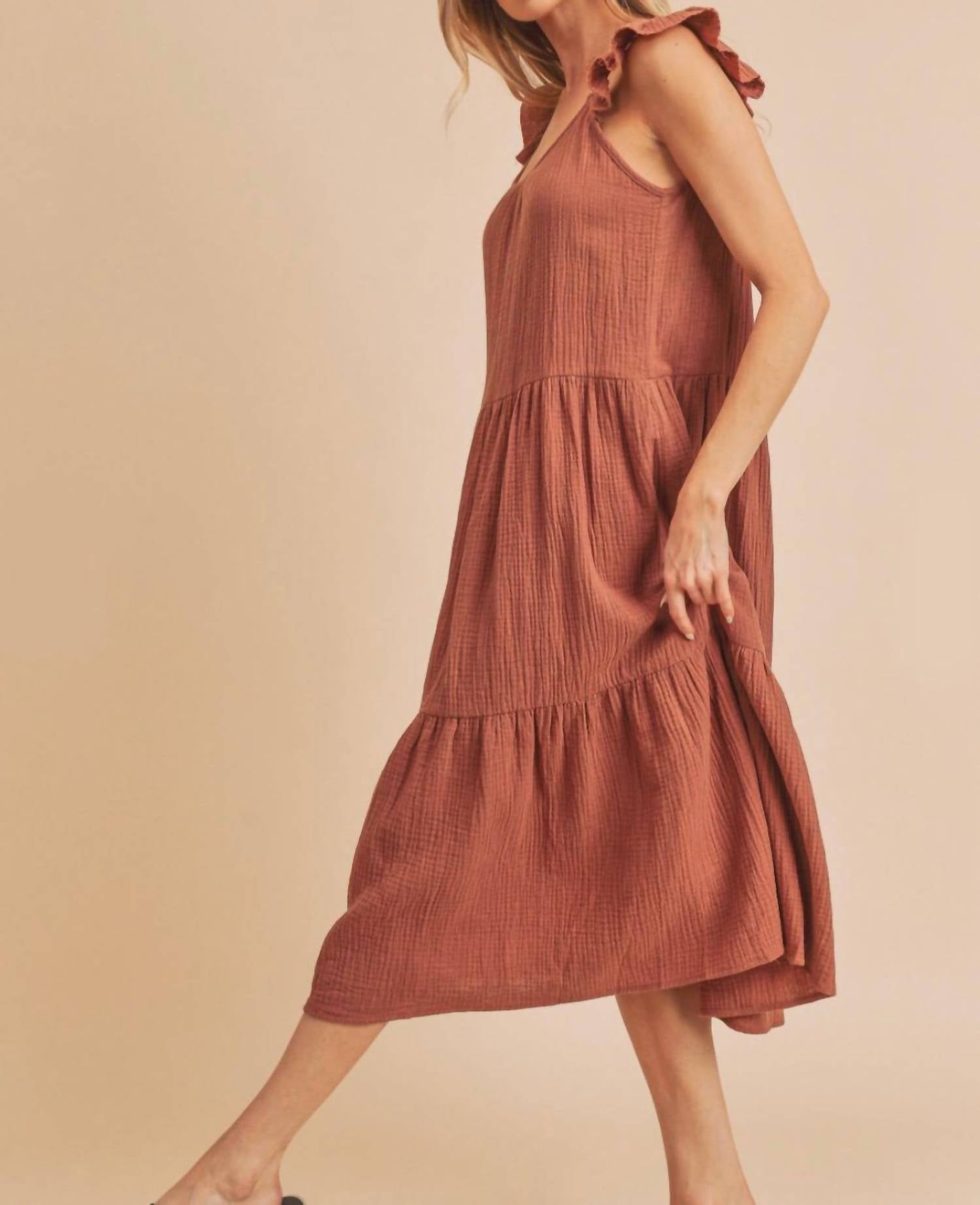 Aemi + Co - Day Lily Flutter Sleeve Midi Dress
