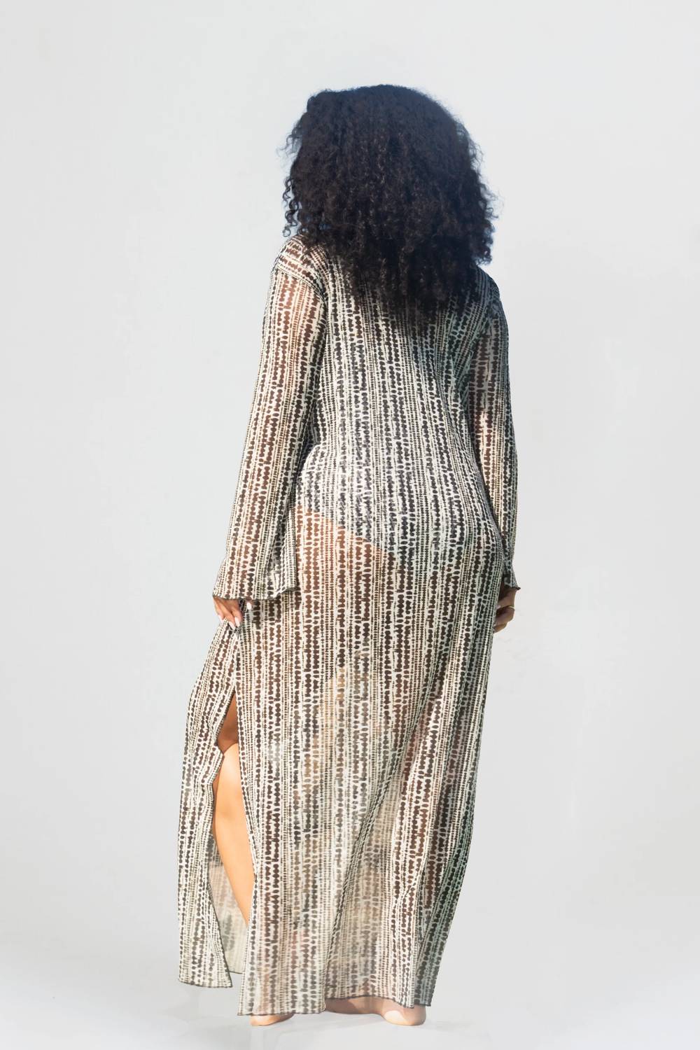 Fashion Szn Curve - Mono Spot Ring Detail Kaftan Dress