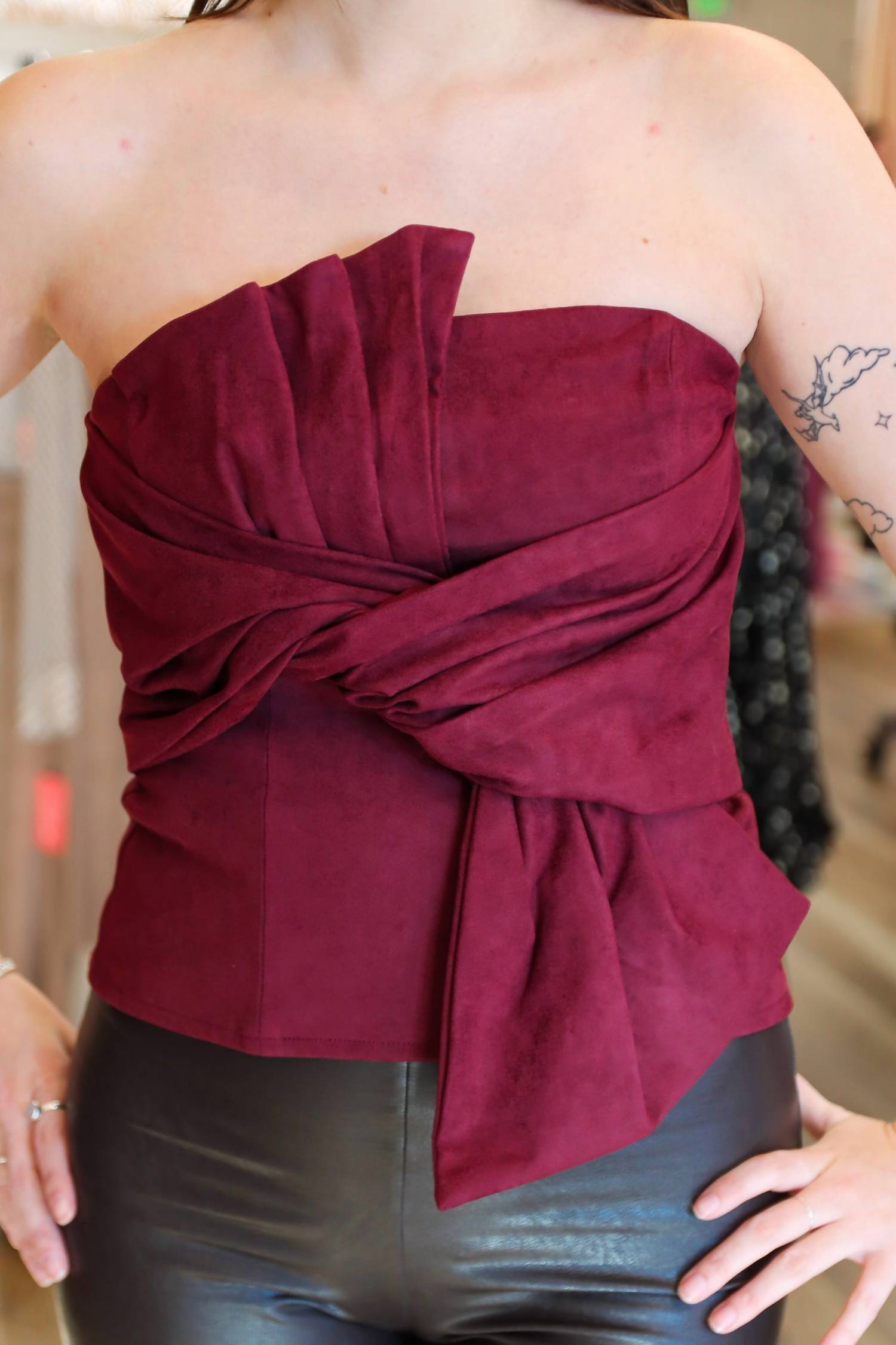 Line And Dot - Valen Strapless Top