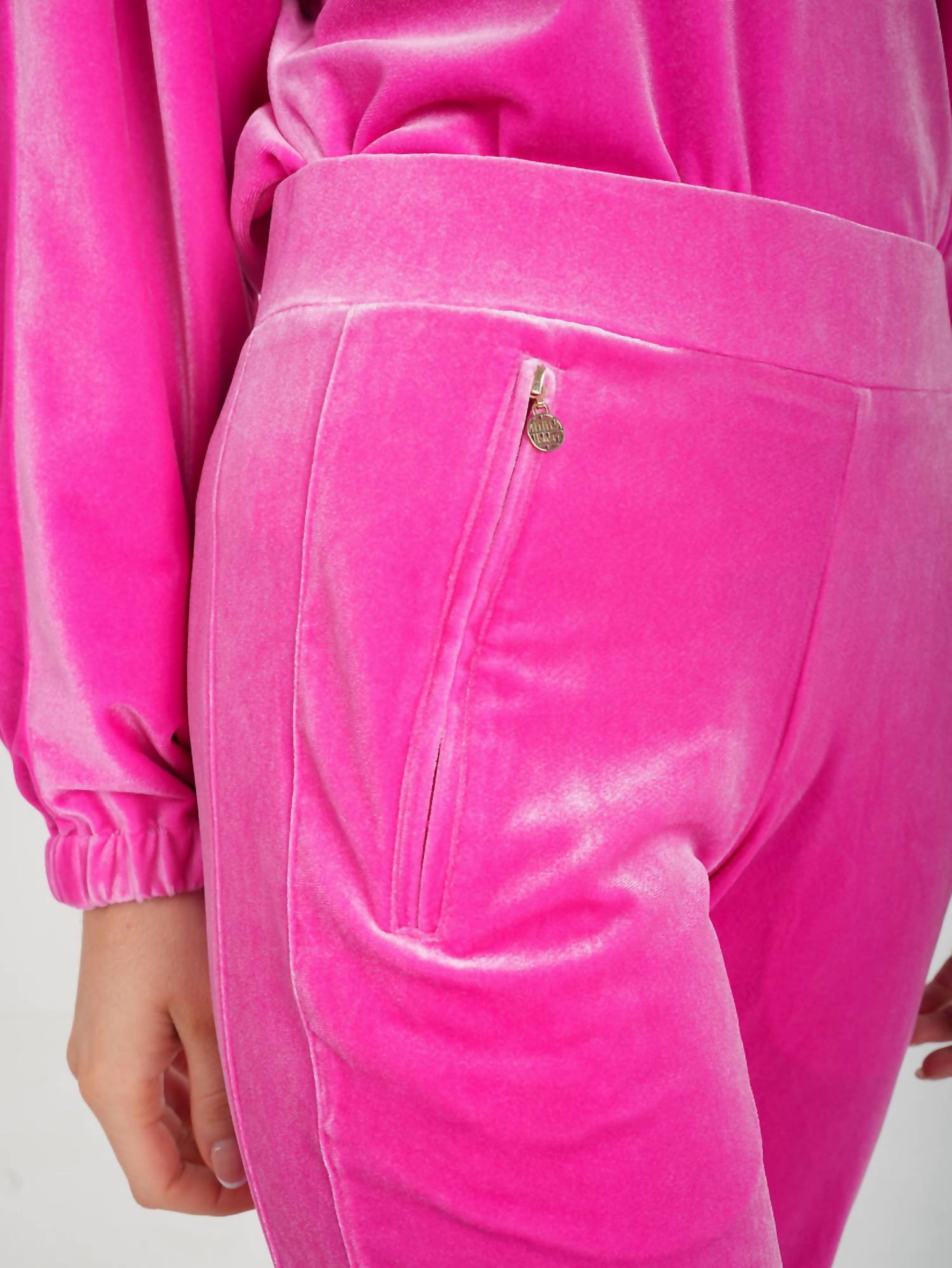 Emily Mccarthy - Downtown Jogger