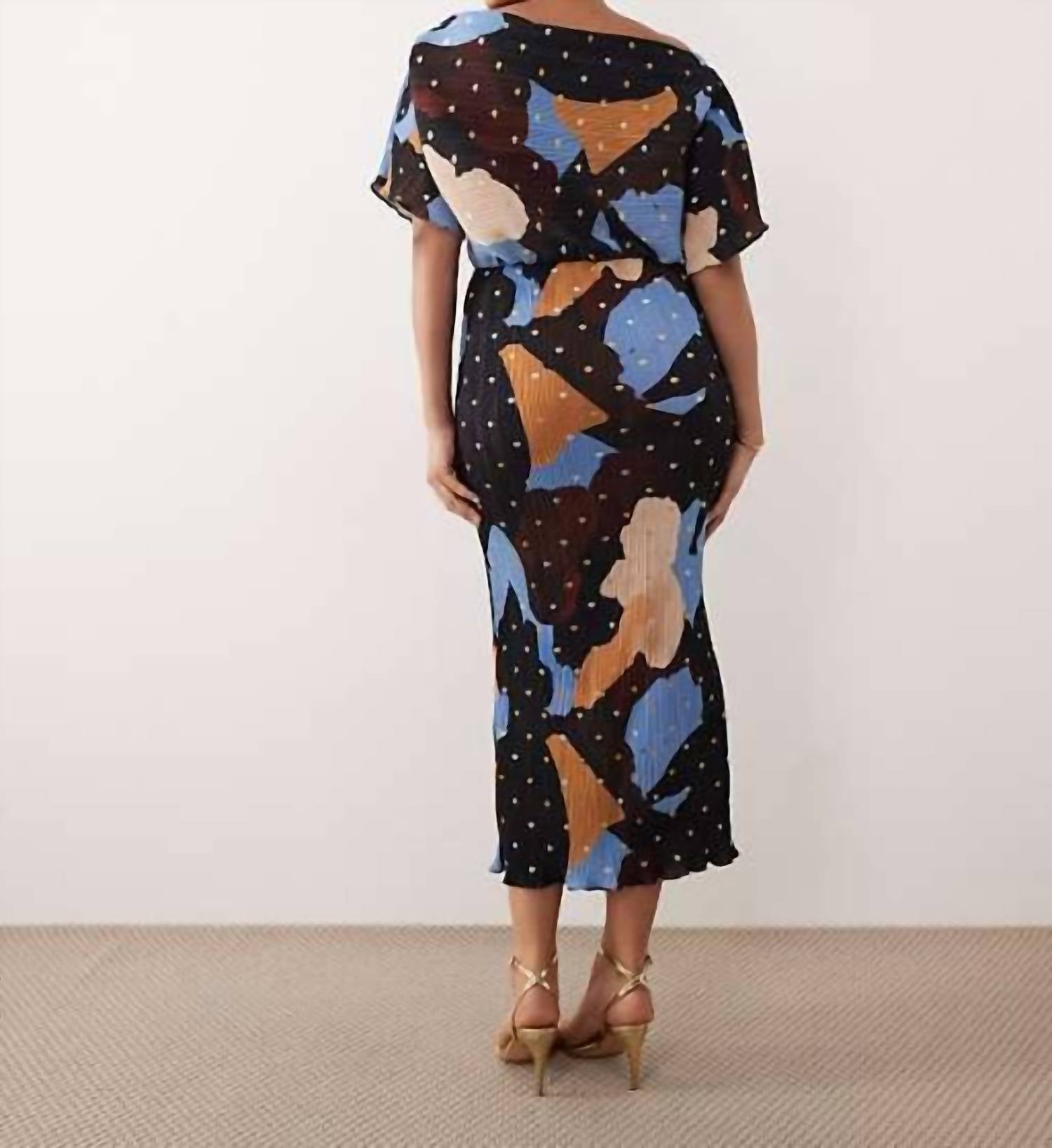 Never Fully Dressed - Mara Tilly Off Shoulder Plisse Maxi Dress