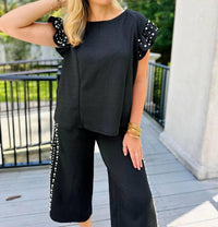 Umgee - KNIT JACQUARD PEARL DETAIL SET