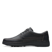 Clarks Men's Nature 5 Lo Shoes in black - men's sneaker - detail view