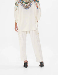 Camilla - Raglan Sleeve Blouse With Cuff
