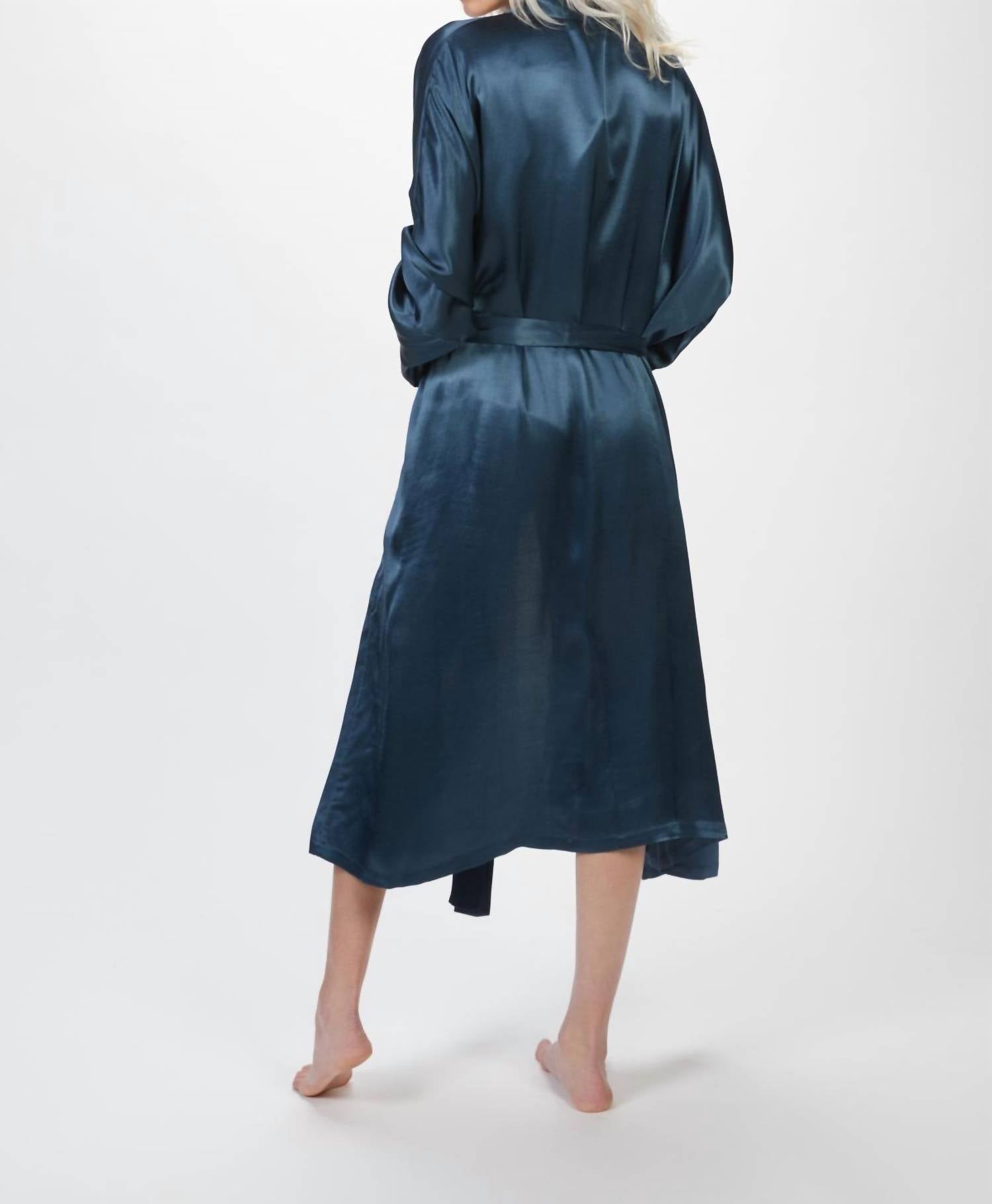 ATHENS ROBE