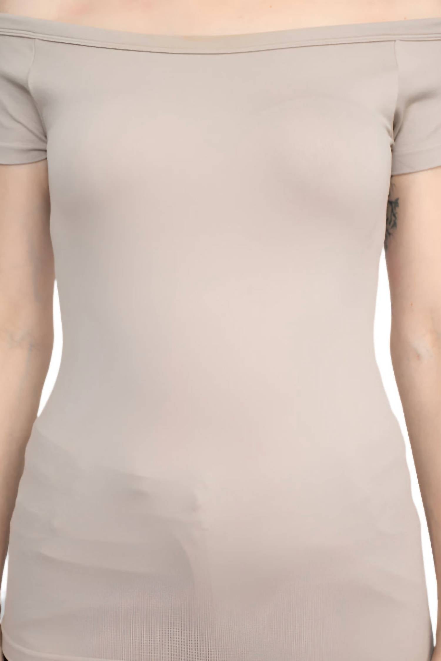 Alberto Makali - Off The Shoulder Solid Spandex Top