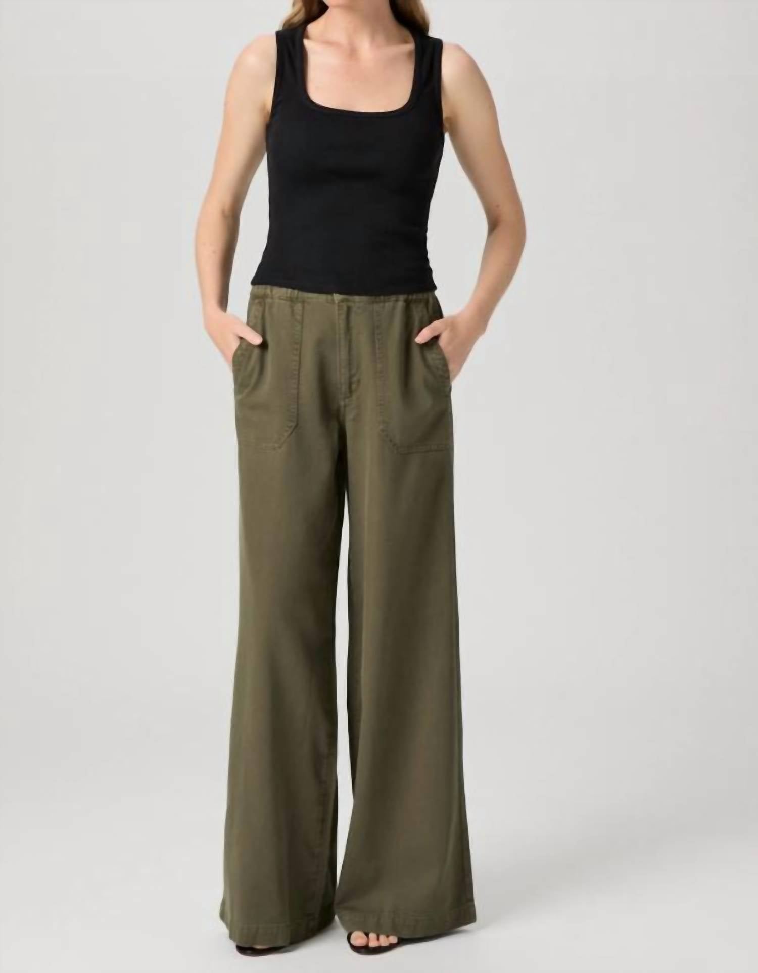 Paige - Rumi Pant