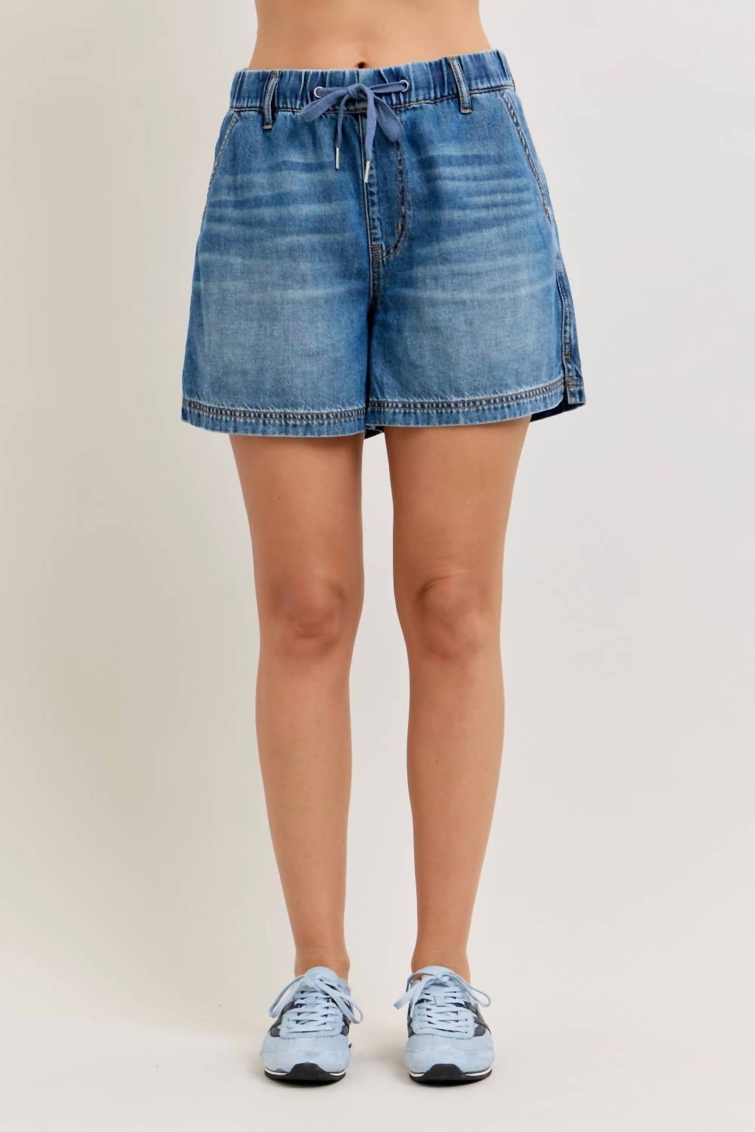 Judy Blue - High Waisted Featherweight Baggy Shorts