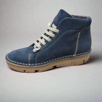 OnFoot Women's Touch Lace Up Boot in marino nubuk - women's shoe - view 5