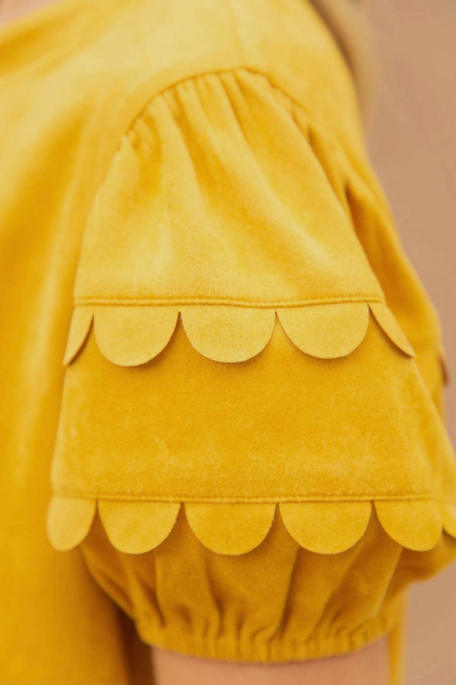 Voy - Scallop Detailed Suede Top