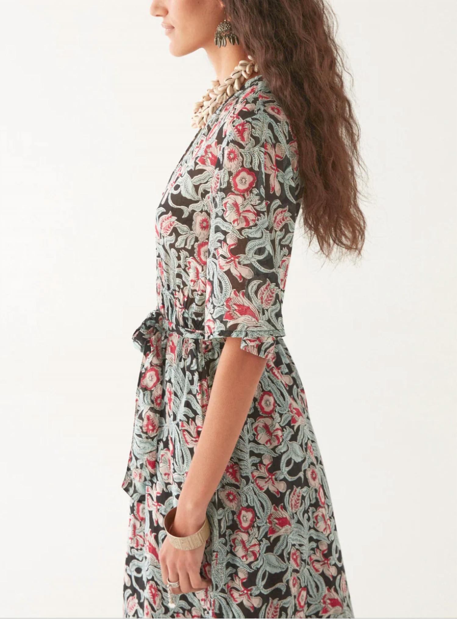 Maison Hotel - Ariana V-neck Dress