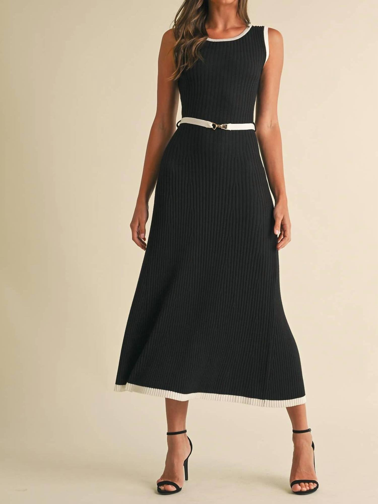 Endless Blu. - Sleeveless Midi Sweater Dress